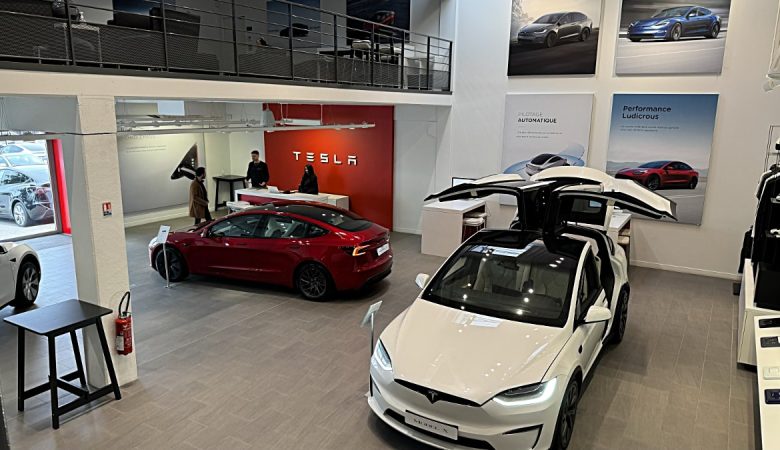 Fin parrainage Tesla