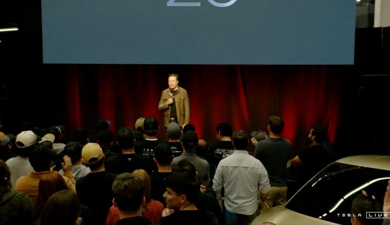 Elon Musk Reunion interne Strategie 2025